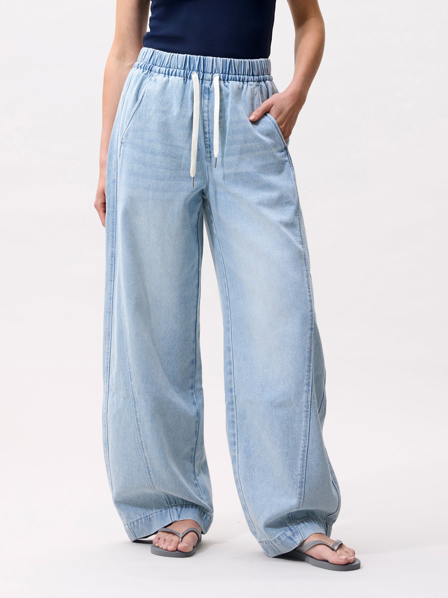 Catwalk Junkie Oversized Jeans – Blue Denim